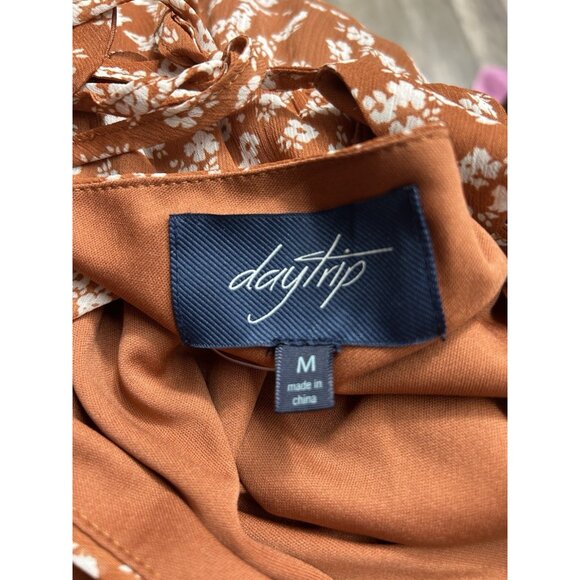 Daytrip Buckle Ditsy Floral Romper Medium Rust Sleeveless Surplice Festival Boho - Picture 8 of 10